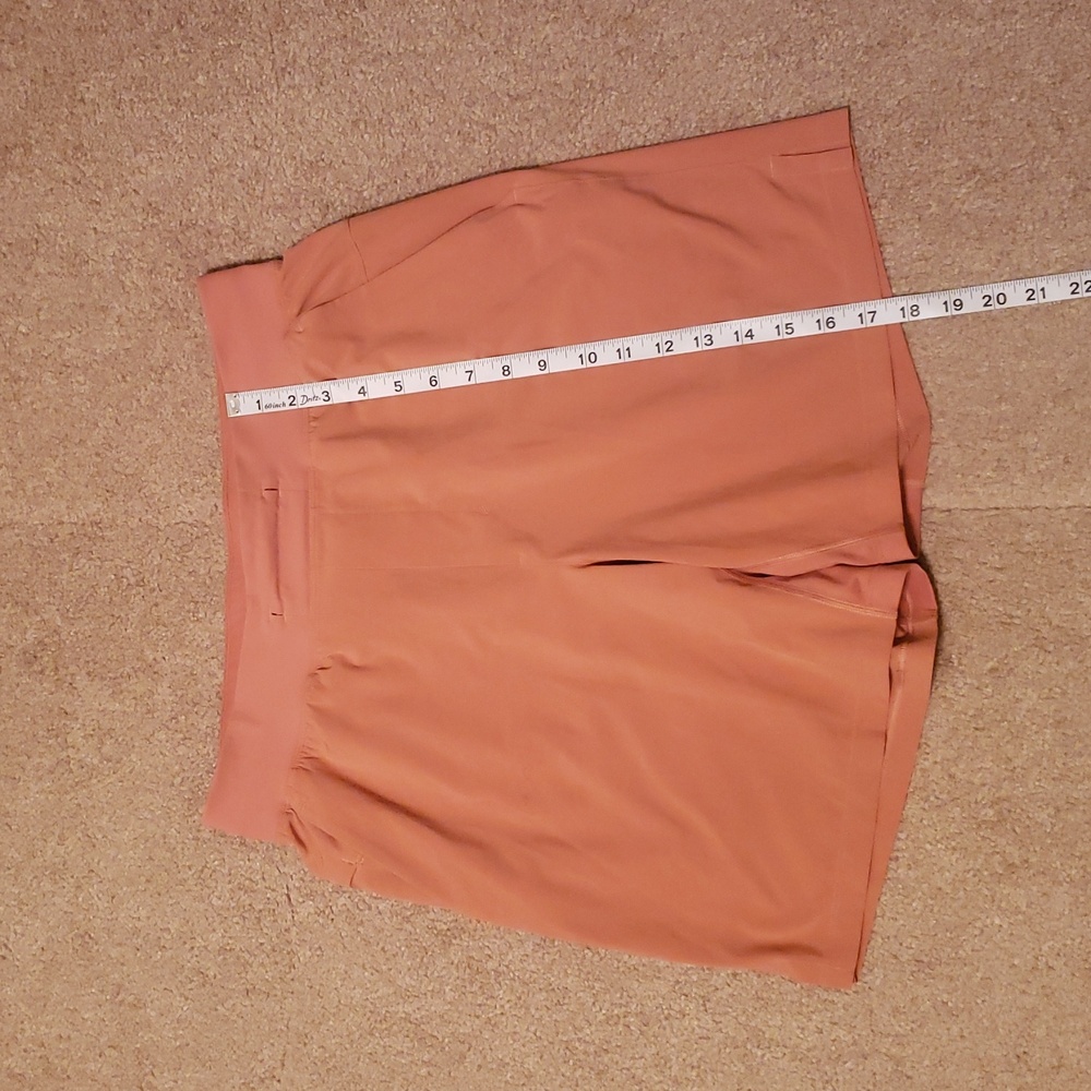 Lululemon Men's T.H.E. Linerless Sedona Sunset Shorts - Picture 12 of 15